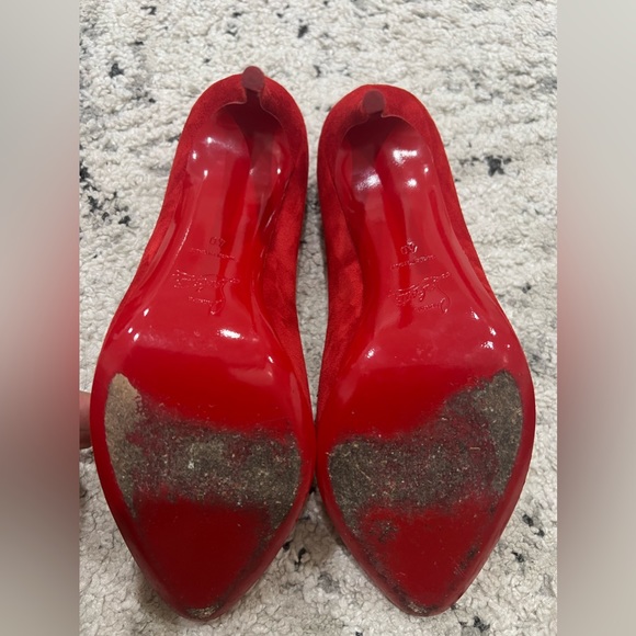 Christian Louboutin beautiful red velour heels - Picture 11 of 11